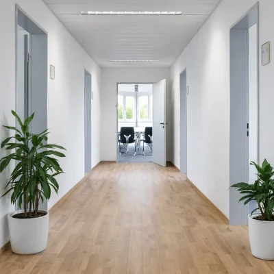 KI-generierte Visualisierung: Bürokorridor mit Pflanzen und Blick in den Besprechungsraum